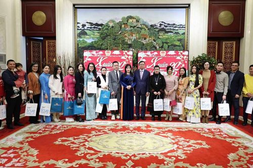 Đầm ấm Xuân Quê hương tại Bắc Kinh, Trung Quốc