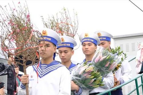 Vị Tết của lính biển