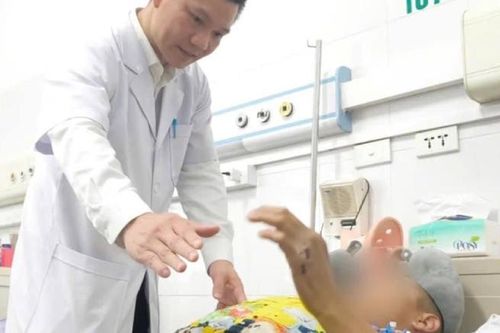 Người đàn ông cấp cứu sau buổi tan ca muộn