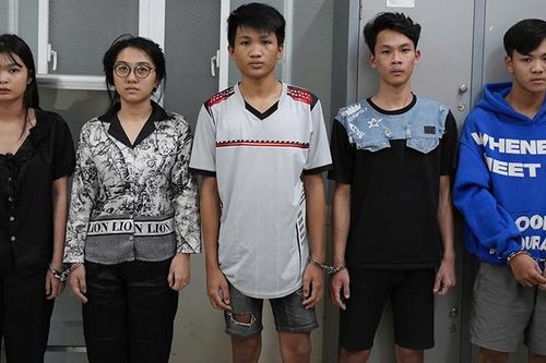 Nhóm đối tượng từ 17-19 tuổi lừa đảo bán gấu Baby Three đang 'hot' trên mạng