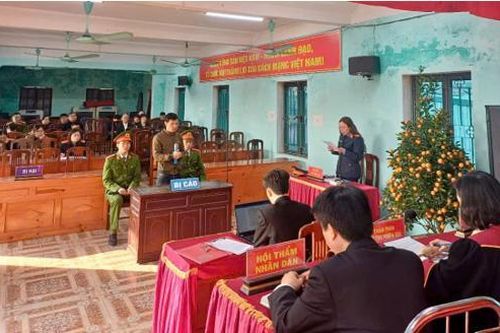 Phối hợp tổ chức xét xử lưu động vụ án 'Lừa đảo chiếm đoạt tài sản'