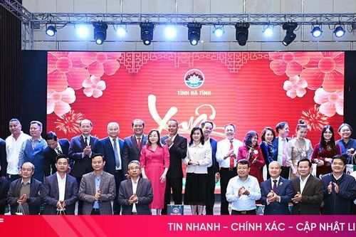 Hà Tĩnh gặp mặt, kết nối kiều bào với quê hương dịp Tết Ất Tỵ 2025