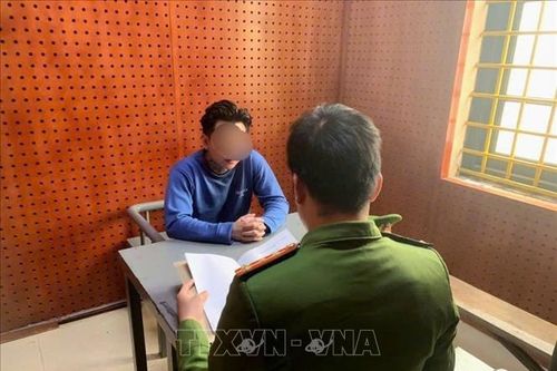 Khởi tố đối tượng khoe là Tiktoker nổi tiếng, chống người thi hành công vụ