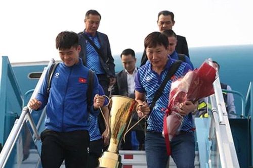 HLV Kim Sang Sik: 'Nếu không dạy được cầu thủ thì nên nghỉ'