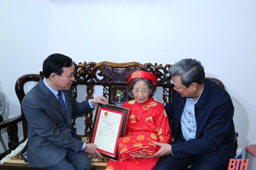 Phó Bí thư Thường trực Tỉnh ủy Lại Thế Nguyên kiểm tra tình hình sản xuất, đời sống Nhân dân TP Thanh Hóa