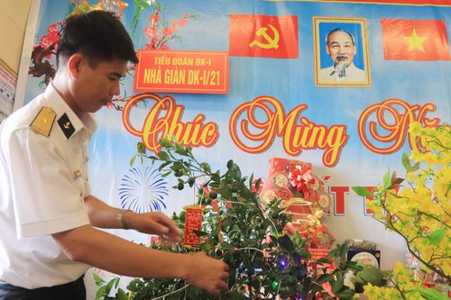 Xuân trên Nhà giàn DK1: Vững vàng nơi đầu sóng