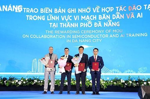 Đến năm 2030, thu hút ít nhất 5.000 nhân lực chất lượng cao lĩnh vực vi mạch bán dẫn