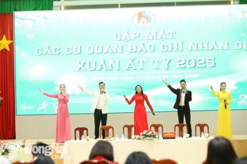 Biên Hòa gặp mặt các cơ quan báo chí nhân dịp Xuân Ất Tỵ