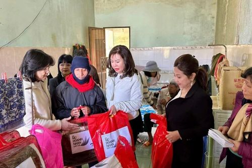 Gia Lai: Hội Nữ doanh nhân tỉnh tổ chức chương trình 'Xuân yêu thương'