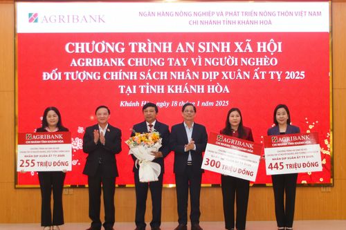 Agribank: Ủng hộ 1 tỷ đồng thực hiện chương trình an sinh xã hội nhân dịp xuân Ất Tỵ 2025 tại Khánh Hòa