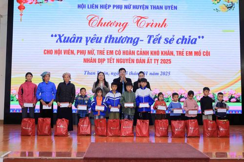 Chương trình 'Xuân yêu thương- Tết sẻ chia' năm 2025