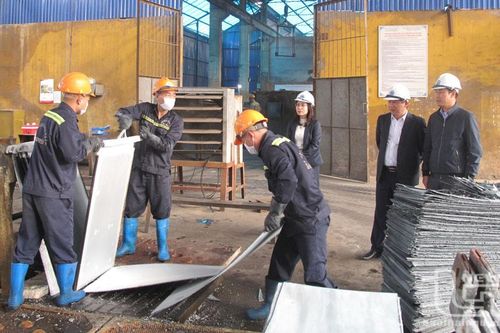 Sản xuất xuyên Tết vì mục tiêu tăng trưởng