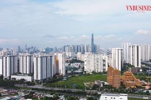 Ông lớn bất động sản 'tung chiêu' thoát hàng tồn