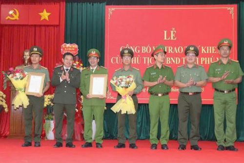Khen thưởng 4 tập thể Công an ở Phú Yên đấu tranh triệt xóa nhiều nhóm tội phạm