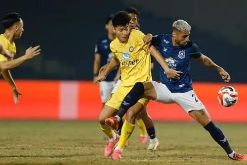Đông Á Thanh Hóa bị đội bóng Campuchia cầm hòa