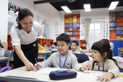 Chính phủ yêu cầu Bộ Giáo dục và Đào tạo rà soát quy định dạy thêm