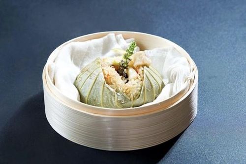 Kết hợp ẩm thực hai miền Nam - Bắc trong một món xôi, á quân Top Chef Việt Nam mùa 3 khiến Chủ tịch Hiệp hội đầu bếp TP HCM 'xin công thức'