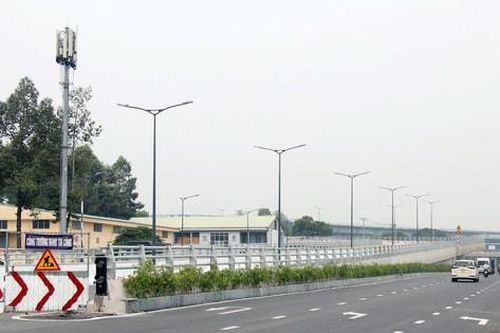 Thông xe 2 dự án, giải tỏa ùn tắc sân bay Tân Sơn Nhất