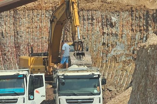 Bình Dương: khởi tố, bắt tạm giam đối tượng khai thác khoáng sản trái phép