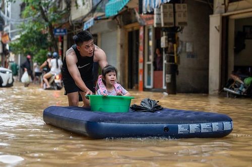 Gần 250 triệu trẻ em bị gián đoạn học tập do khủng hoảng khí hậu trong năm 2024