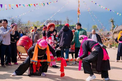 Fansipan - điểm đến không thể bỏ lỡ trong dịp Tết Nguyên đán 2025
