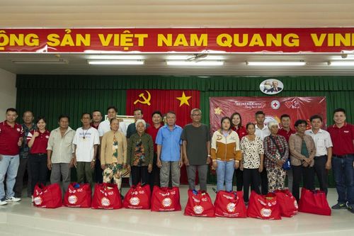 Bivina mang 'lộc biển' đến với bà con cho mùa Tết vẹn tròn