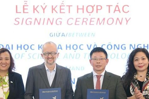 Báo Tiền Phong và USTH đồng tổ chức 'Ngày hội tuyển sinh khối ngành khoa học và công nghệ'
