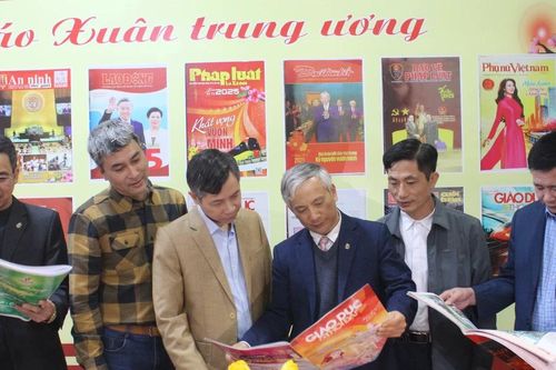 Thái Nguyên khai trương phòng đọc Báo Xuân năm 2025
