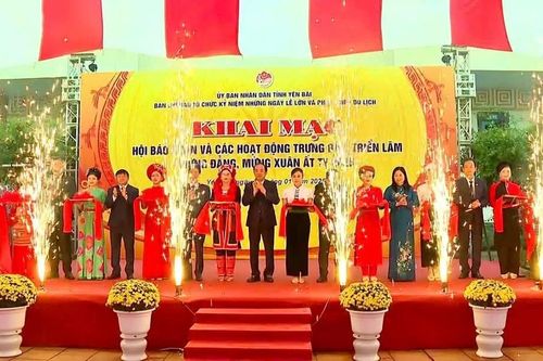 Hơn 1.000 ấn phẩm báo chí tham gia Hội báo Xuân tại Yên Bái