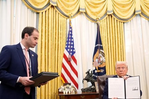 Ông Trump ký sắc lệnh hành pháp, mở đường lưu trữ tài sản số