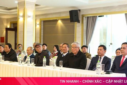 Chủ tịch UBND tỉnh dự gặp mặt đại biểu nhà văn Hà Tĩnh
