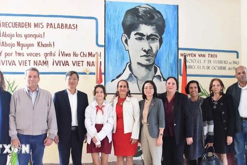 Tăng cường tình anh em, hữu nghị Việt Nam-Cuba