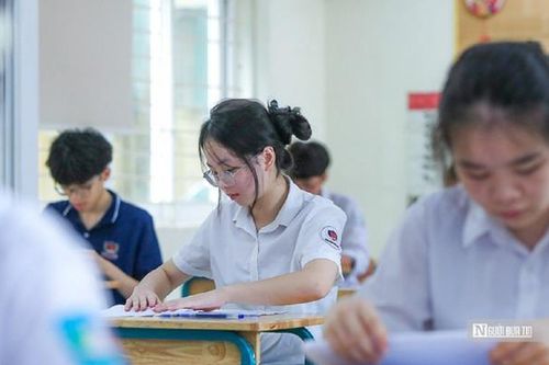 Bản tin 24/1: Loạt trường đại học top đầu chốt phương án tuyển sinh với nhiều điểm mới