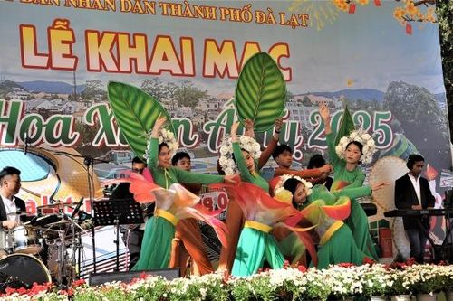 Khai mạc Hội Hoa Xuân Ất Tỵ 2025