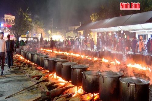Lan tỏa giá trị Tết Việt đến du khách
