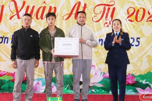 Cơ sở Điều trị nghiện ma túy tỉnh tổ chức các hoạt động mừng xuân