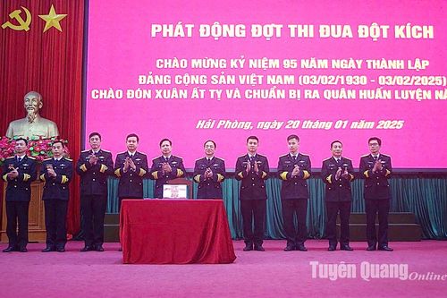 Lữ đoàn Tên lửa bờ 679 phát động thi đua đột kích mừng Xuân Ất Tỵ