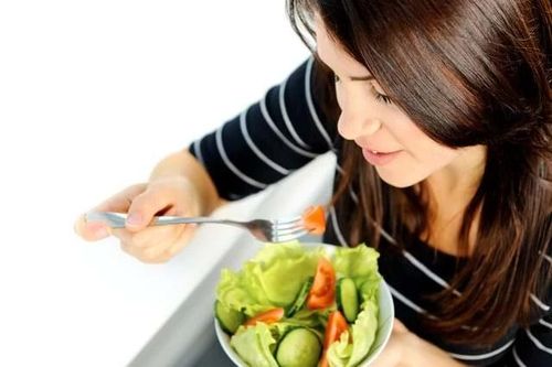 Cần làm gì để tránh tăng cân trong kỳ nghỉ lễ Tết ?