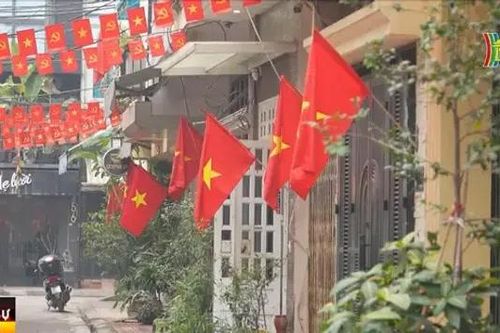 Hà Nội thông báo lịch treo cờ Tổ quốc dịp Tết