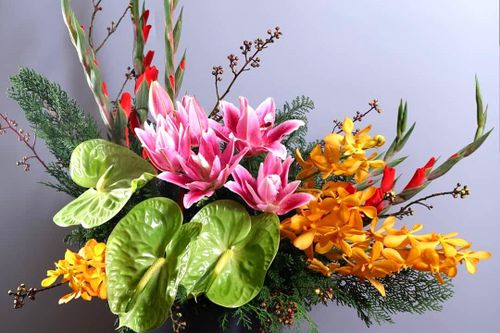 5 bước để có bình hoa Tết cắm cả tuần không héo