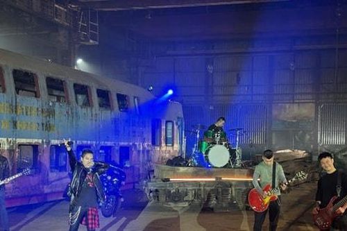 Ngày Tết chuyện trò về thổi hồn di sản vào rock cùng Ngũ Cung