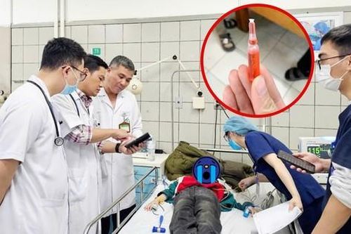32 học sinh Tiểu học ngộ độc thuốc diệt chuột đang điều trị tại Bệnh viện Bạch Mai