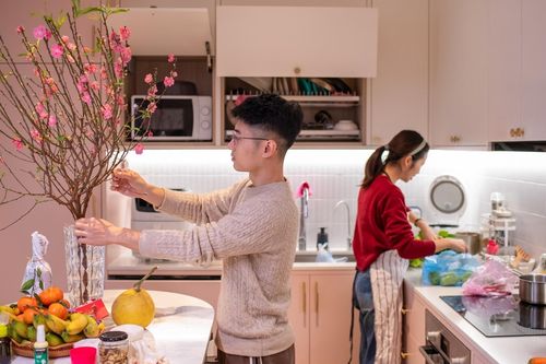 Lấy chồng xa hơn 300 km, 5 năm không về ăn Tết nhà ngoại