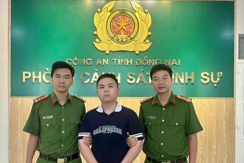 Bắt giữ đối tượng quay phim, chụp ảnh sai phạm để tống tiền