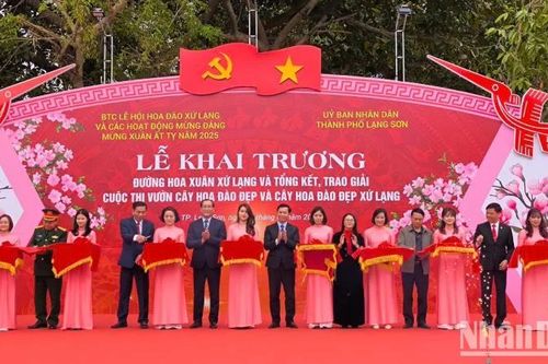 Khai trương Đường hoa Xuân xứ Lạng năm 2025