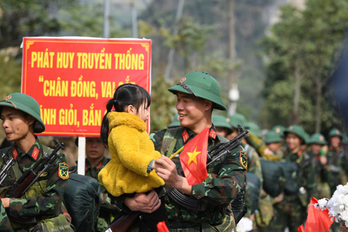 Xuân về ở 'Ngôi nhà 346'