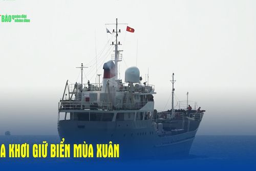Ra khơi giữ biển mùa xuân