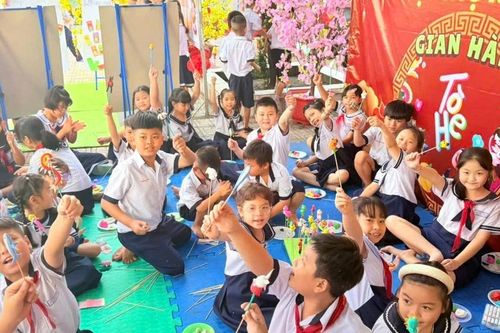 Giáo viên giao học sinh những 'bài tập' Tết đầy ý nghĩa