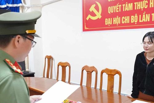 Bắt kẻ bị truy nã vì lừa 5 người sang Campuchia lao động