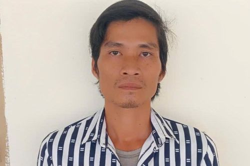 Khởi tố 'cha dượng' hành hạ con riêng của vợ